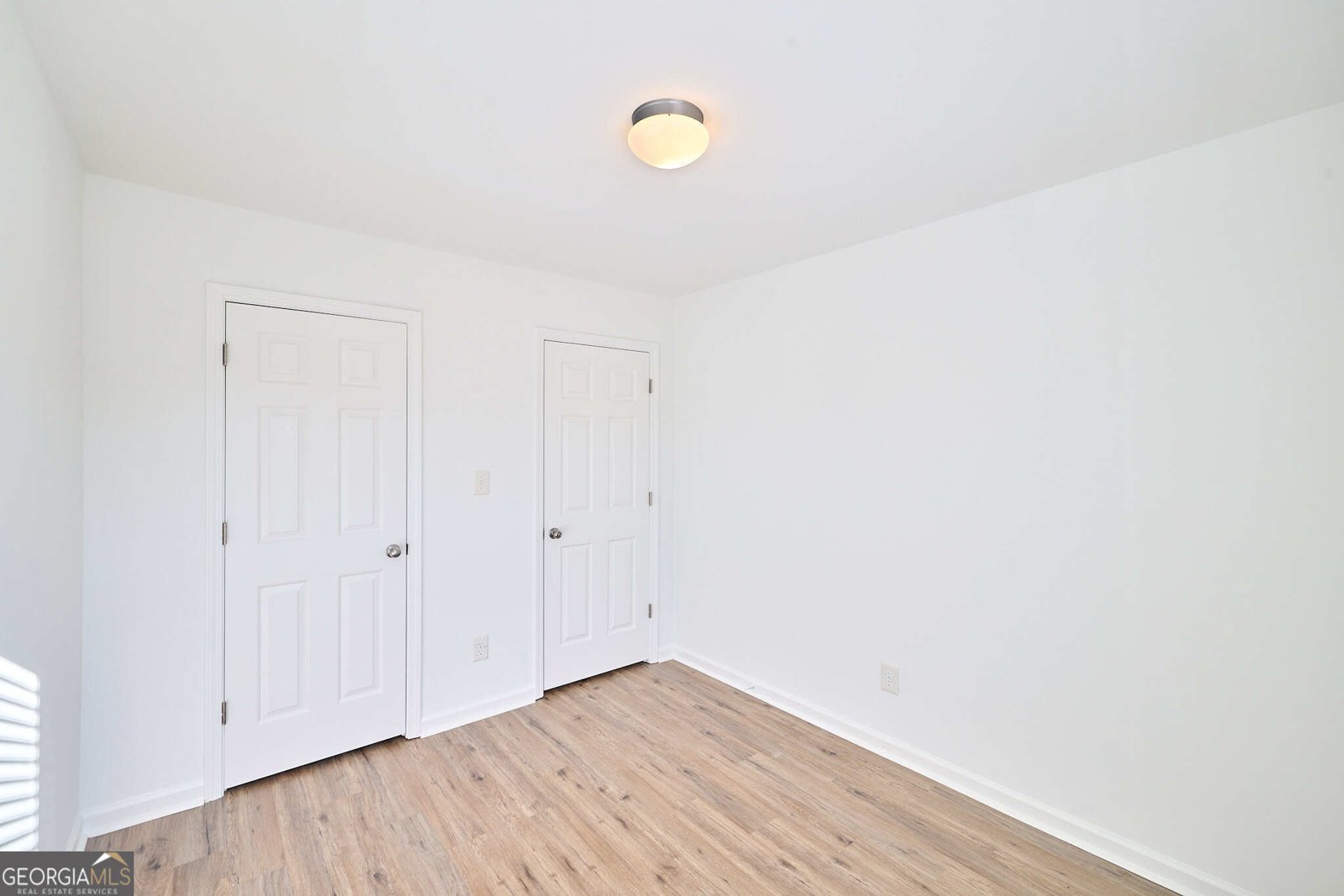 1930 DILCREST Drive Duluth - Photo 8