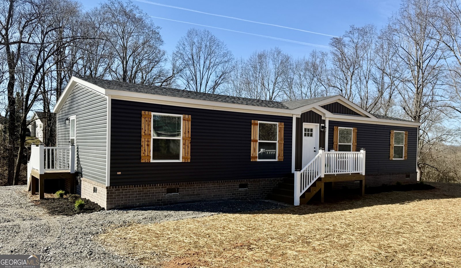 295 BC Grant Road Alto - main photo