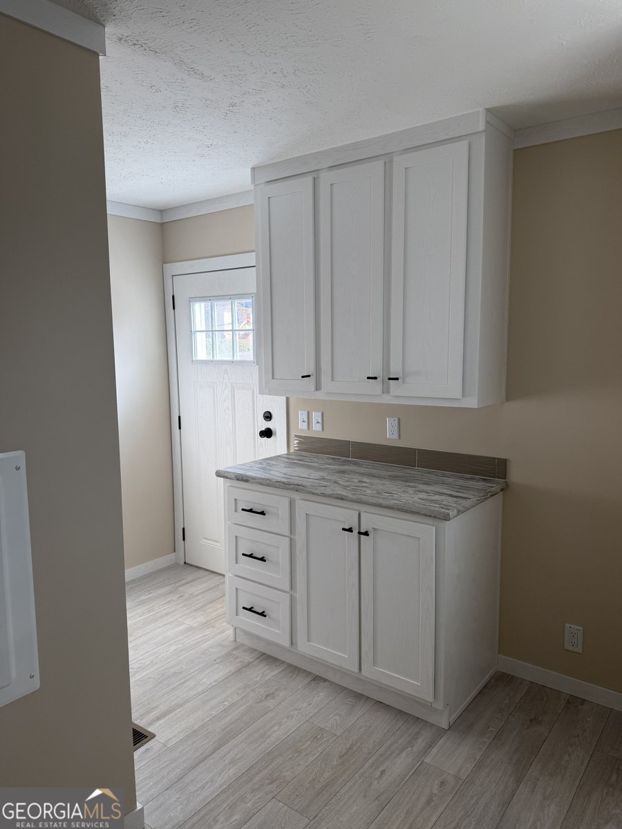 295 BC Grant Road Alto - 27