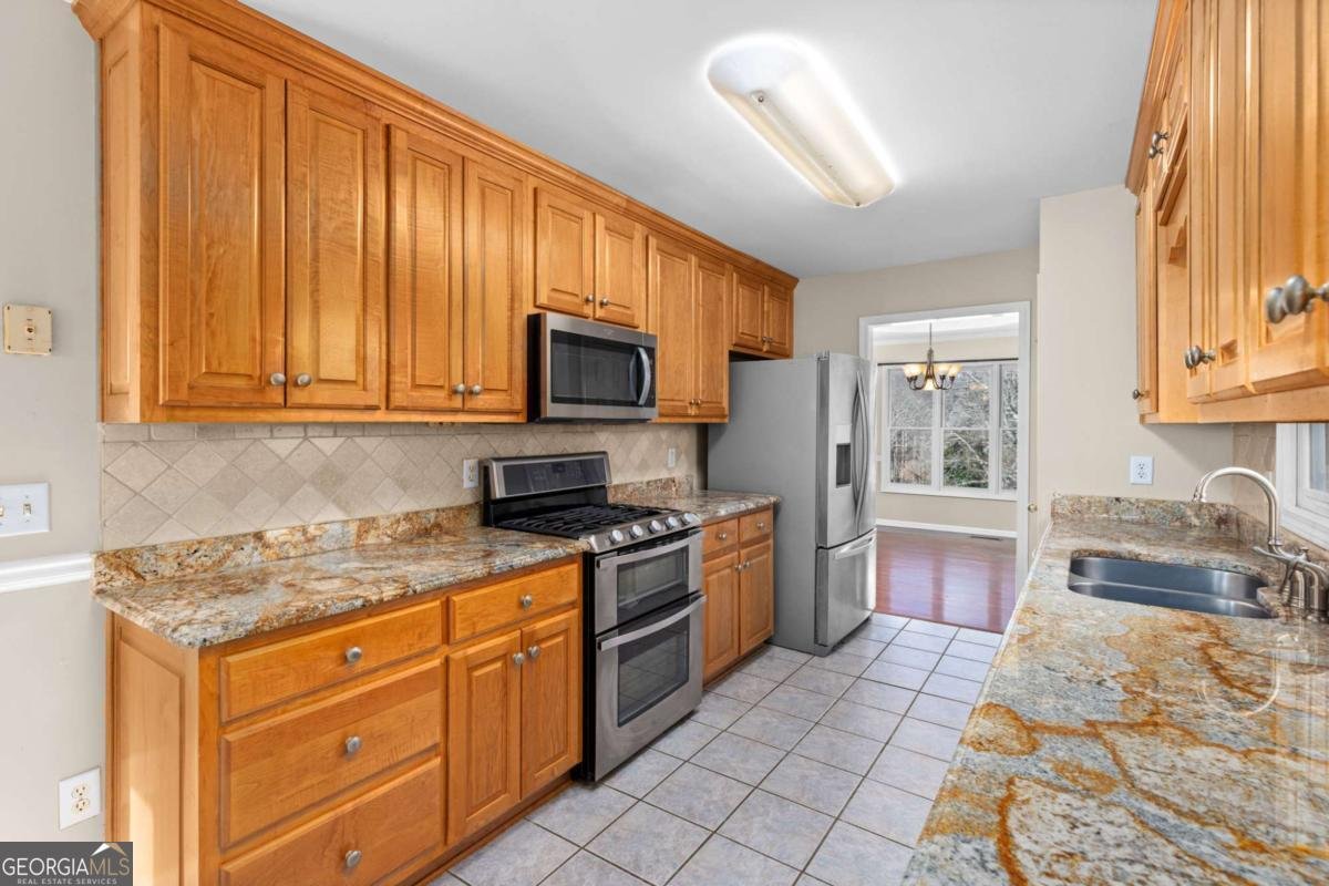 805 Springharbor Court Woodstock - Photo 17