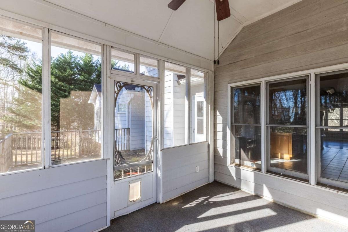 805 Springharbor Court Woodstock - Photo 51