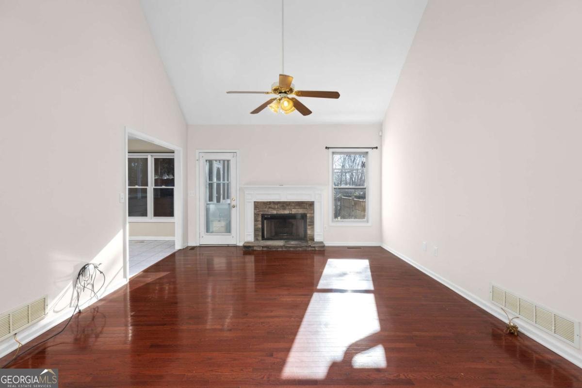 805 Springharbor Court Woodstock - Photo 6