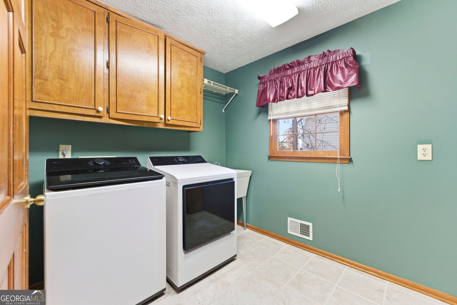 4174 King Richard Court Snellville - Photo 13