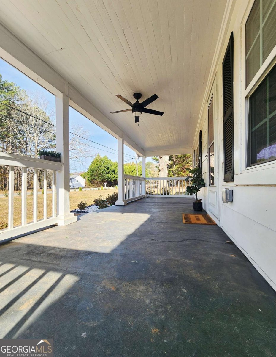 2802 Stanton Road Conyers - Photo 6