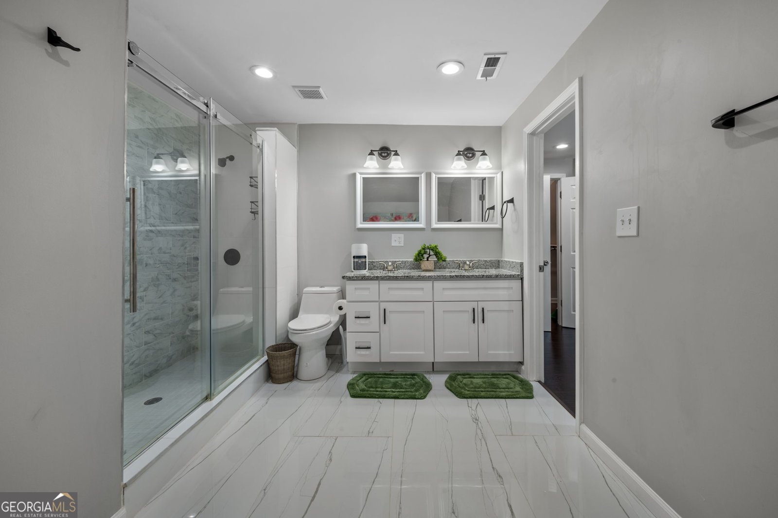 692 Ira Street Atlanta - 14