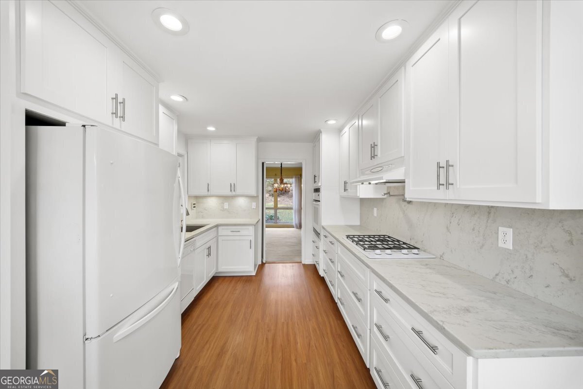 1570 Nantahalla Drive Atlanta - Photo 10