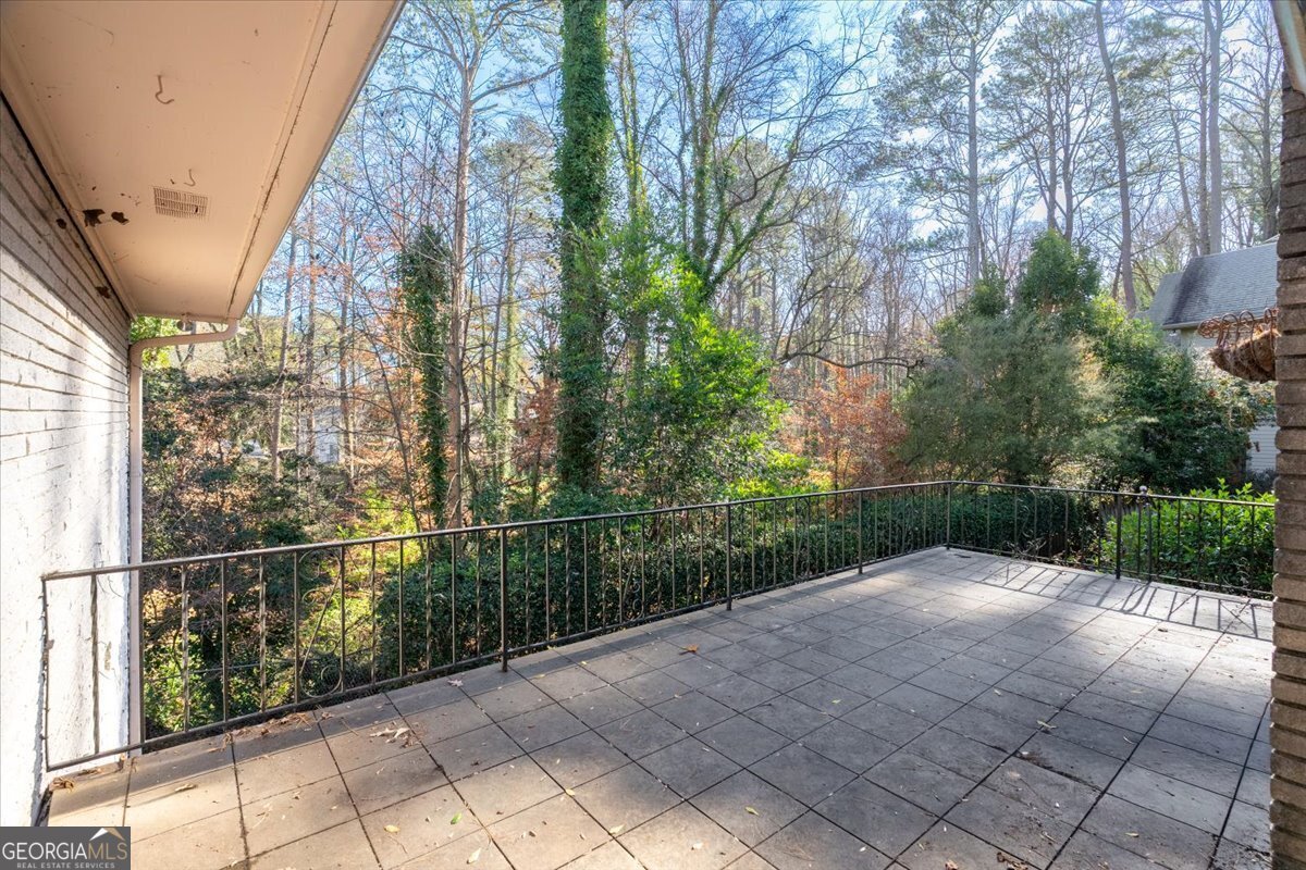 1570 Nantahalla Drive Atlanta - Photo 30