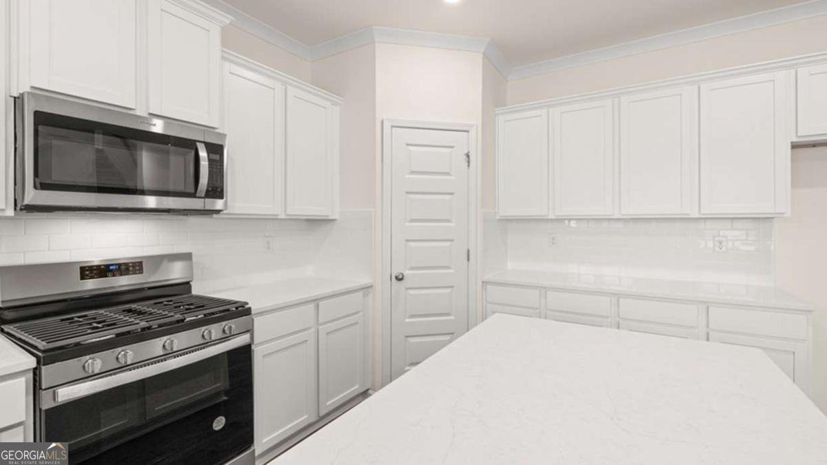 231 Sandy Oak Drive Loganville - 23