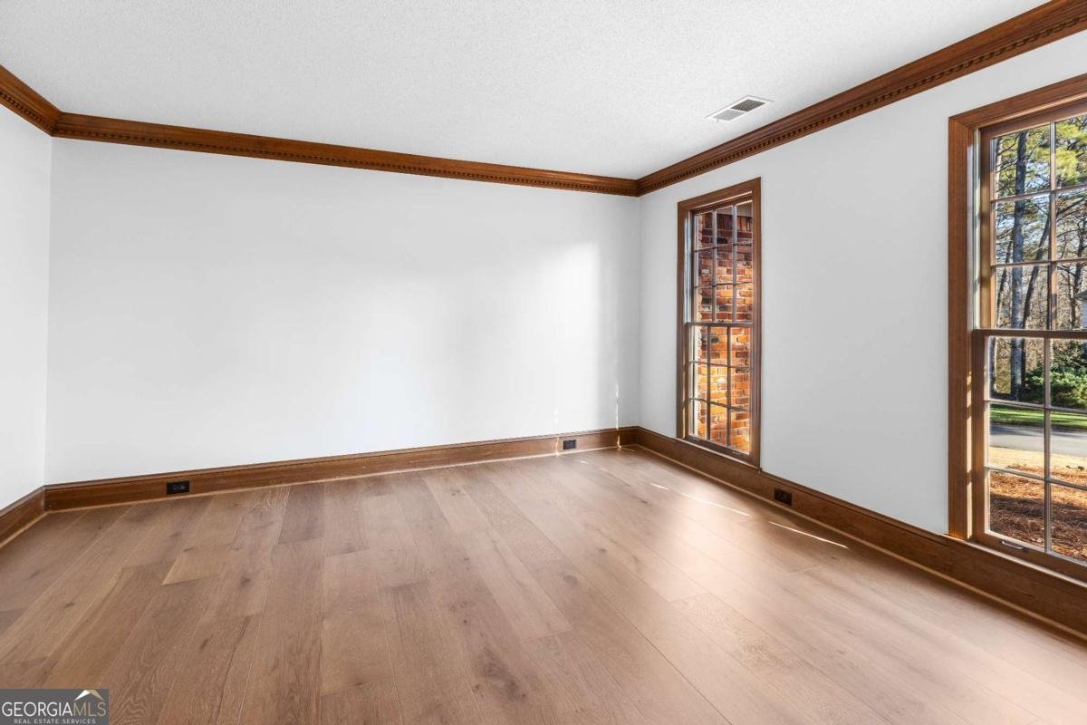 3420 Belleford Court Roswell - Photo 6