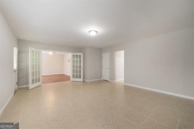 5745 VILLAGE Loop Fairburn - Photo 36