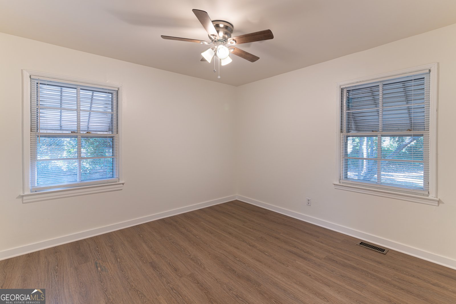 4711 Puckett Street Forest Park - Photo 15