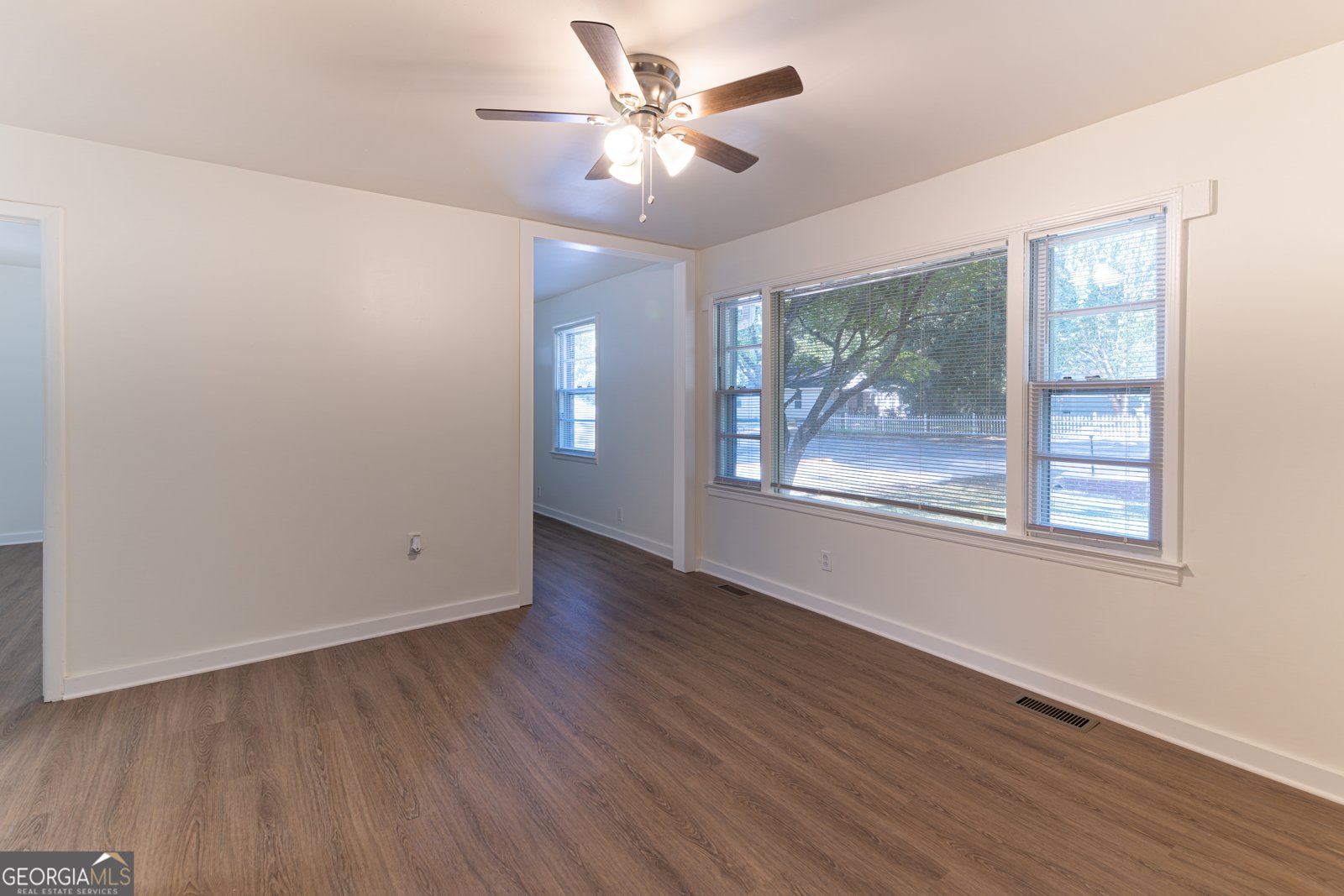 4711 Puckett Street Forest Park - Photo 9