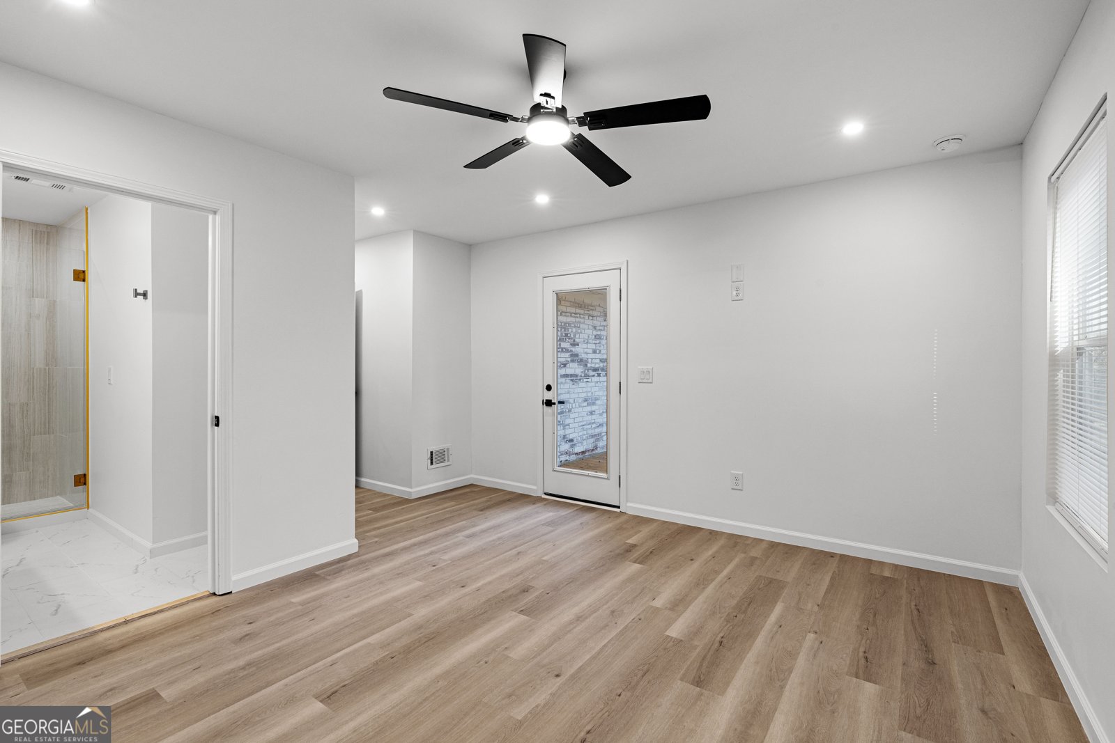 2592 Lois Lane Atlanta - Photo 15