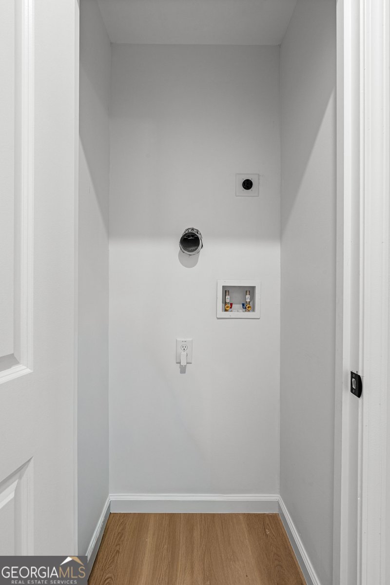 2592 Lois Lane Atlanta - Photo 18