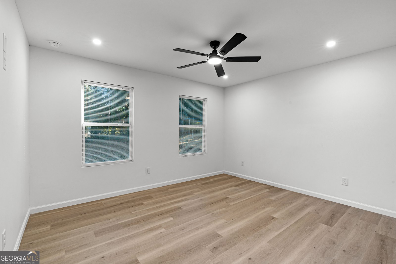 2592 Lois Lane Atlanta - Photo 20