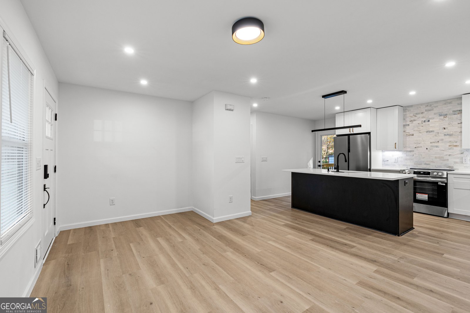 2592 Lois Lane Atlanta - Photo 6