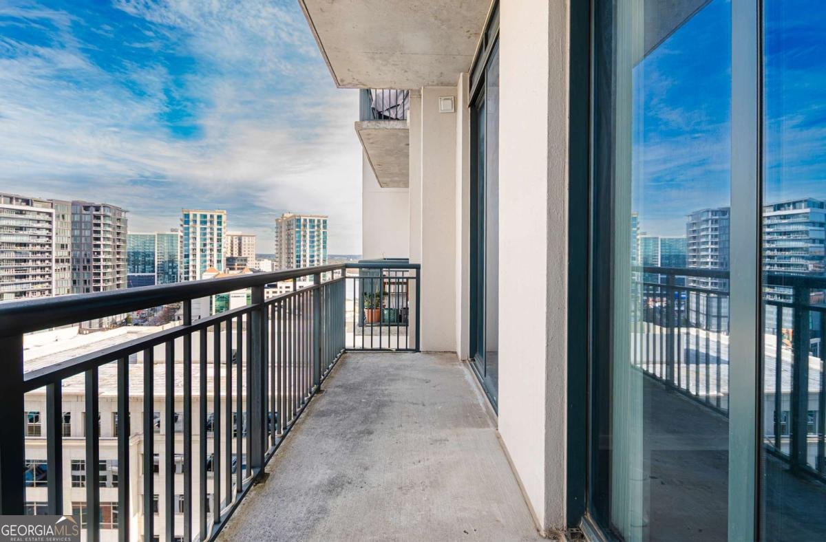 3040 Peachtree Road Atlanta - 20