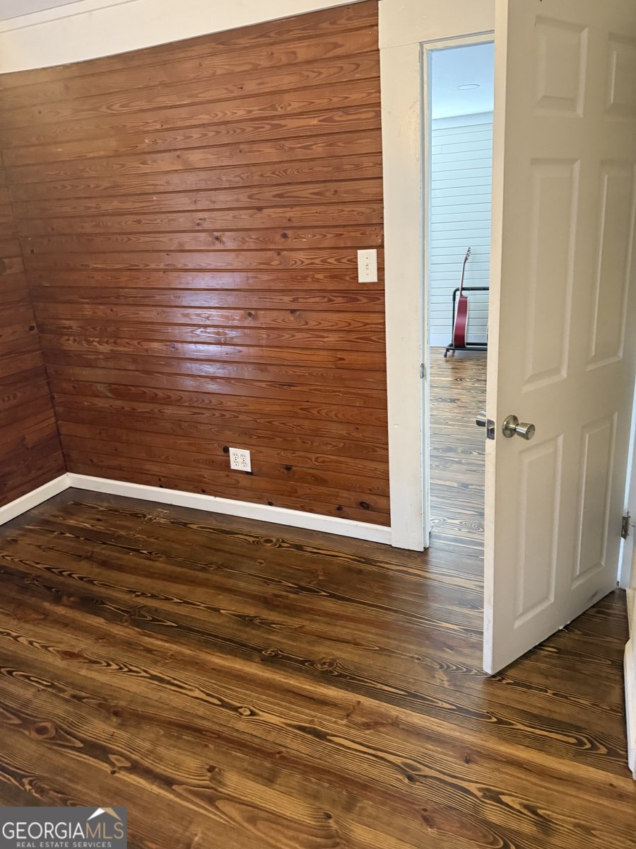 6937 Currahee Street Toccoa - Photo 18