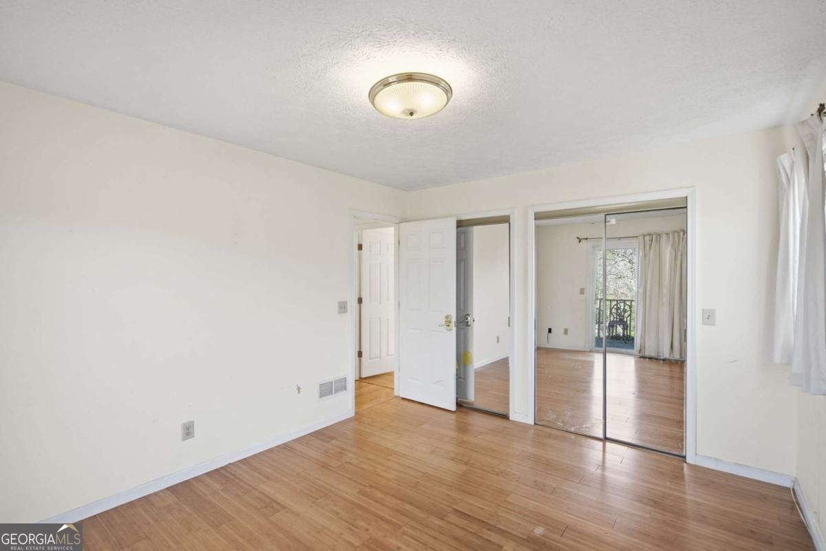 655 Kelley Road Cleveland - Photo 18