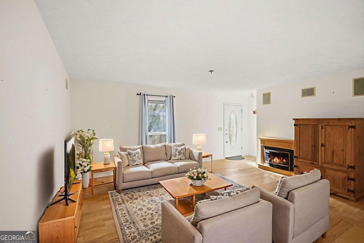 655 Kelley Road Cleveland - Photo 7