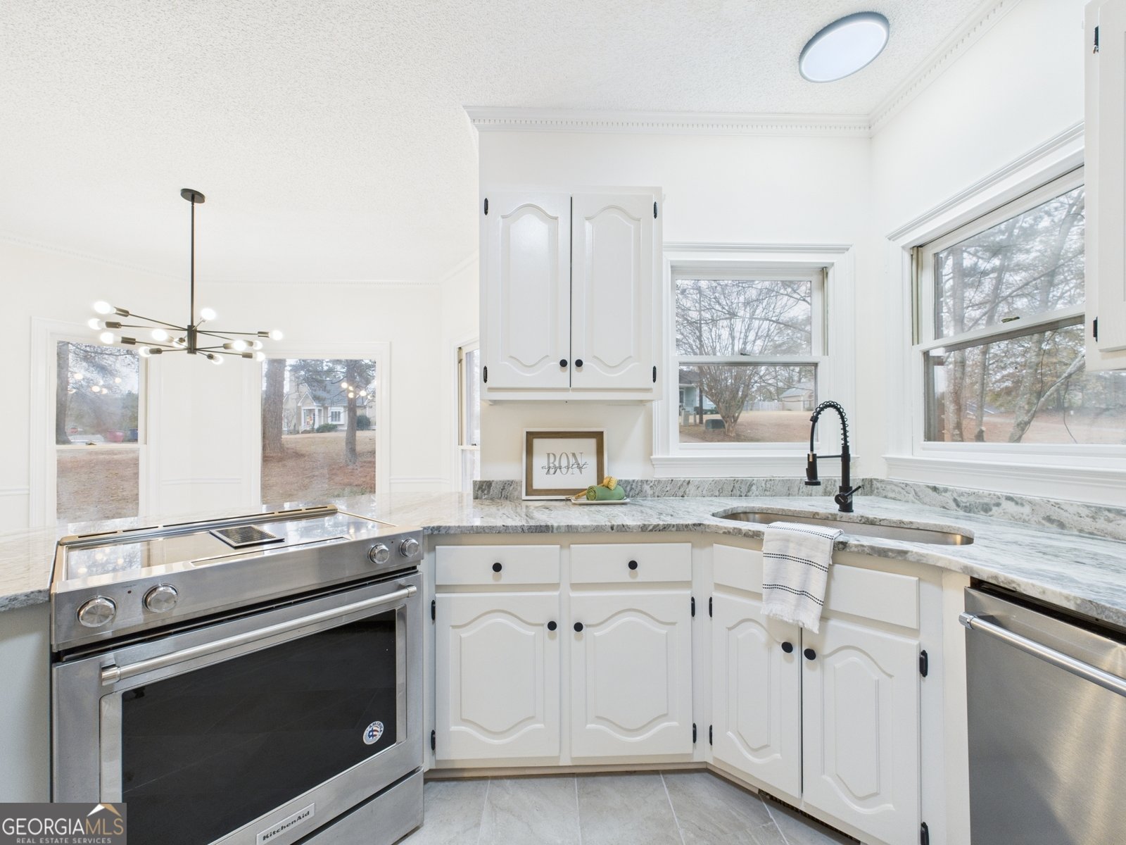 607 Chastain Place Macon - Photo 13