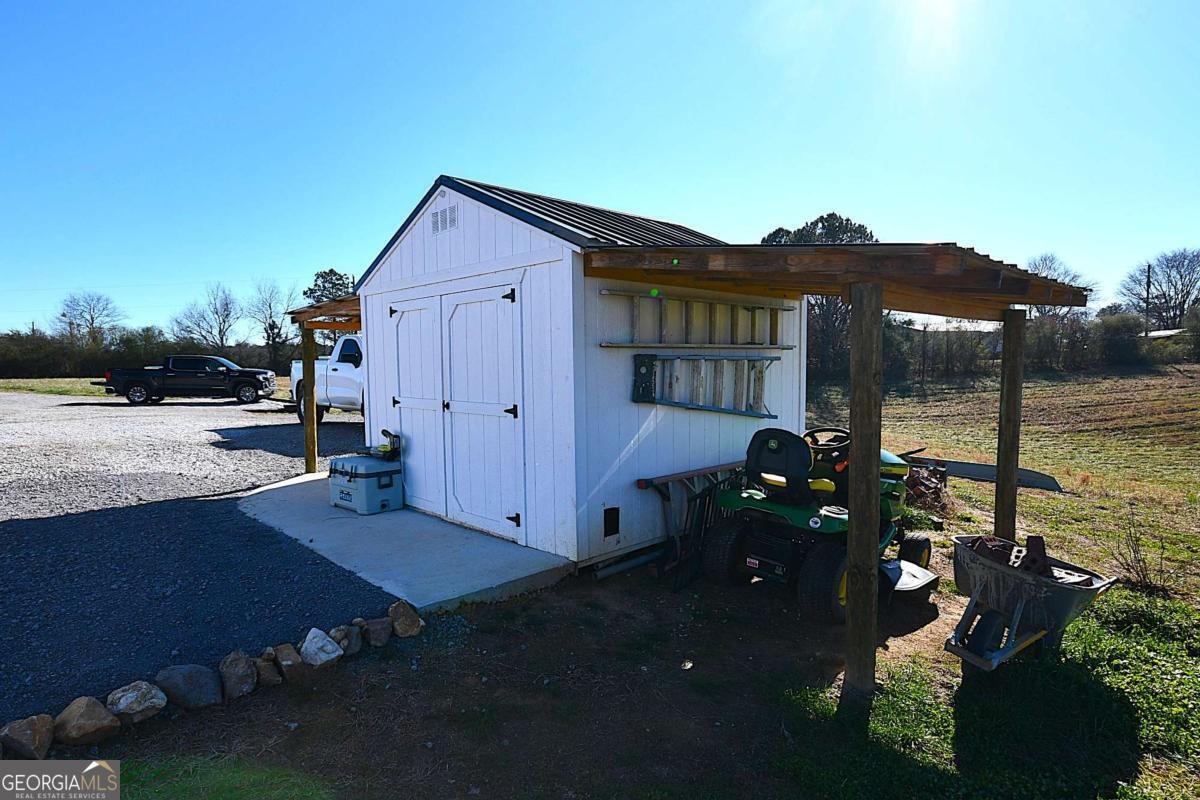 703 Addison Road Buchanan - Photo 36