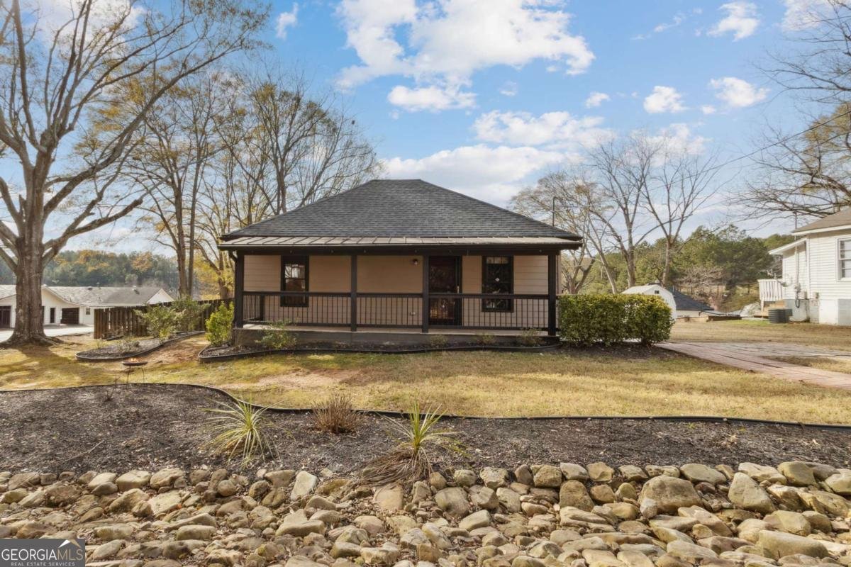 669 Leather Street Buford - Photo 1