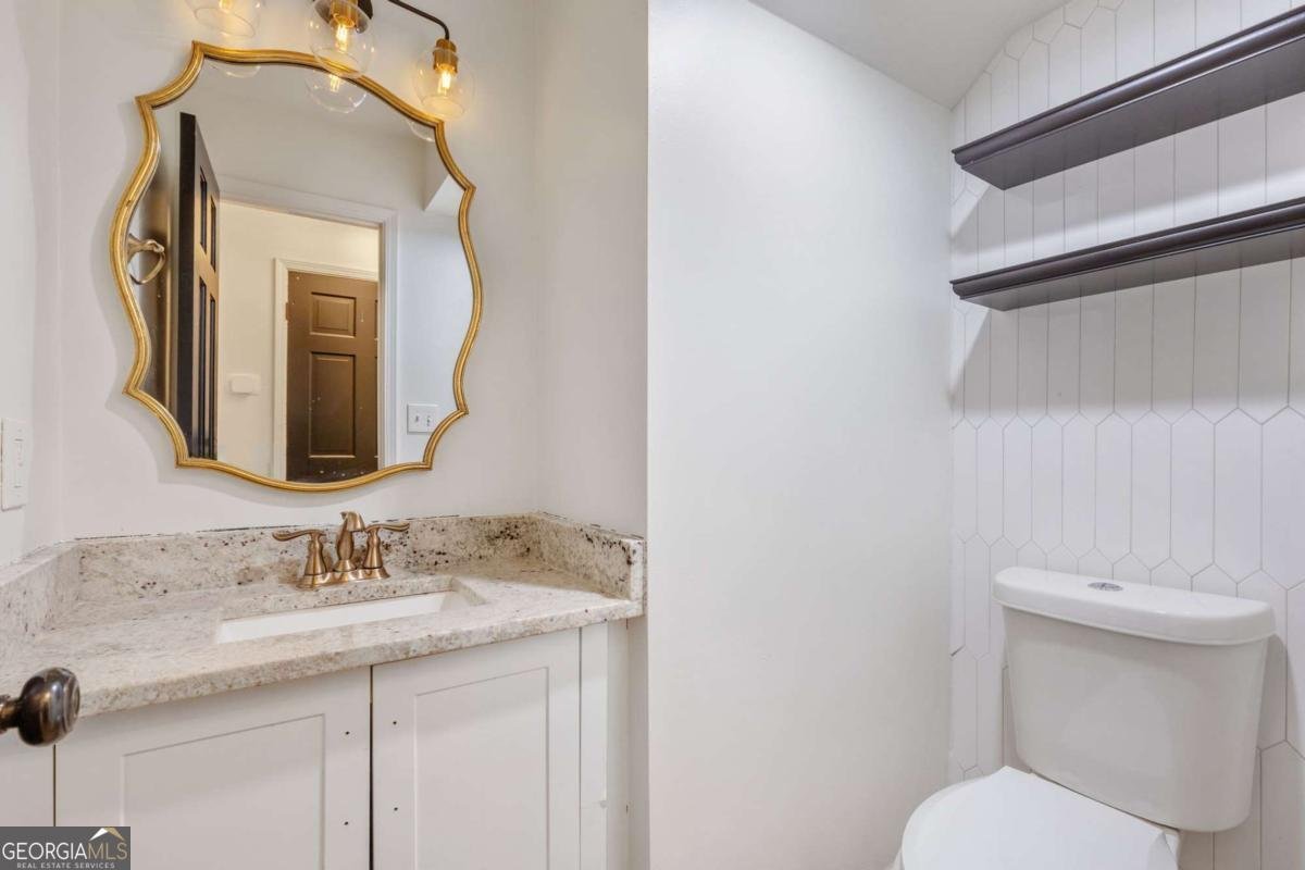 808 Valbrook Court Lilburn - Photo 6