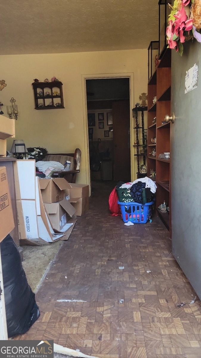 1743 Hillview Avenue Jonesboro - Photo 6