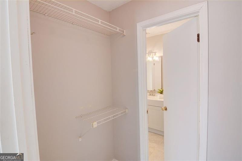 2260 Pernoshal Dunwoody - Photo 18