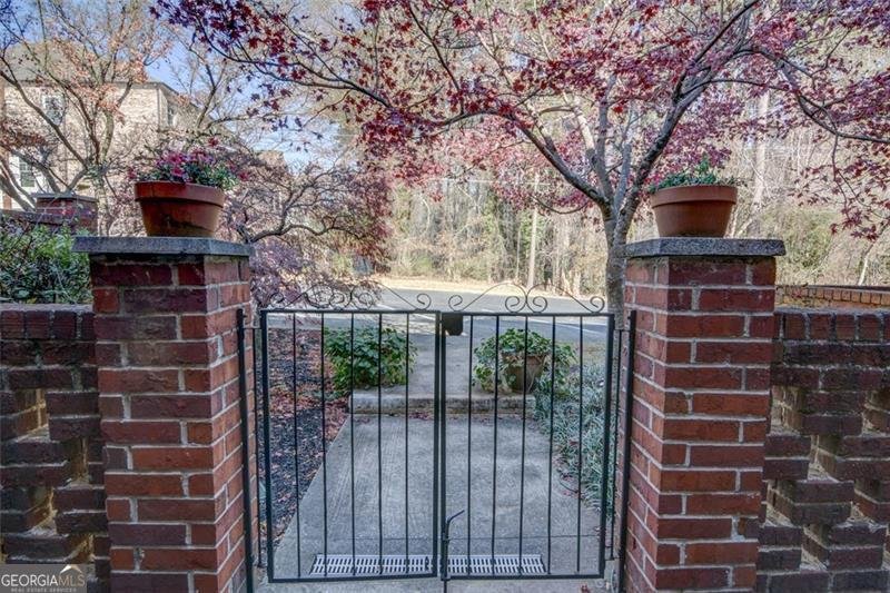 2260 Pernoshal Dunwoody - Photo 23