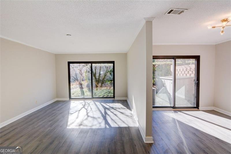 2260 Pernoshal Dunwoody - Photo 9