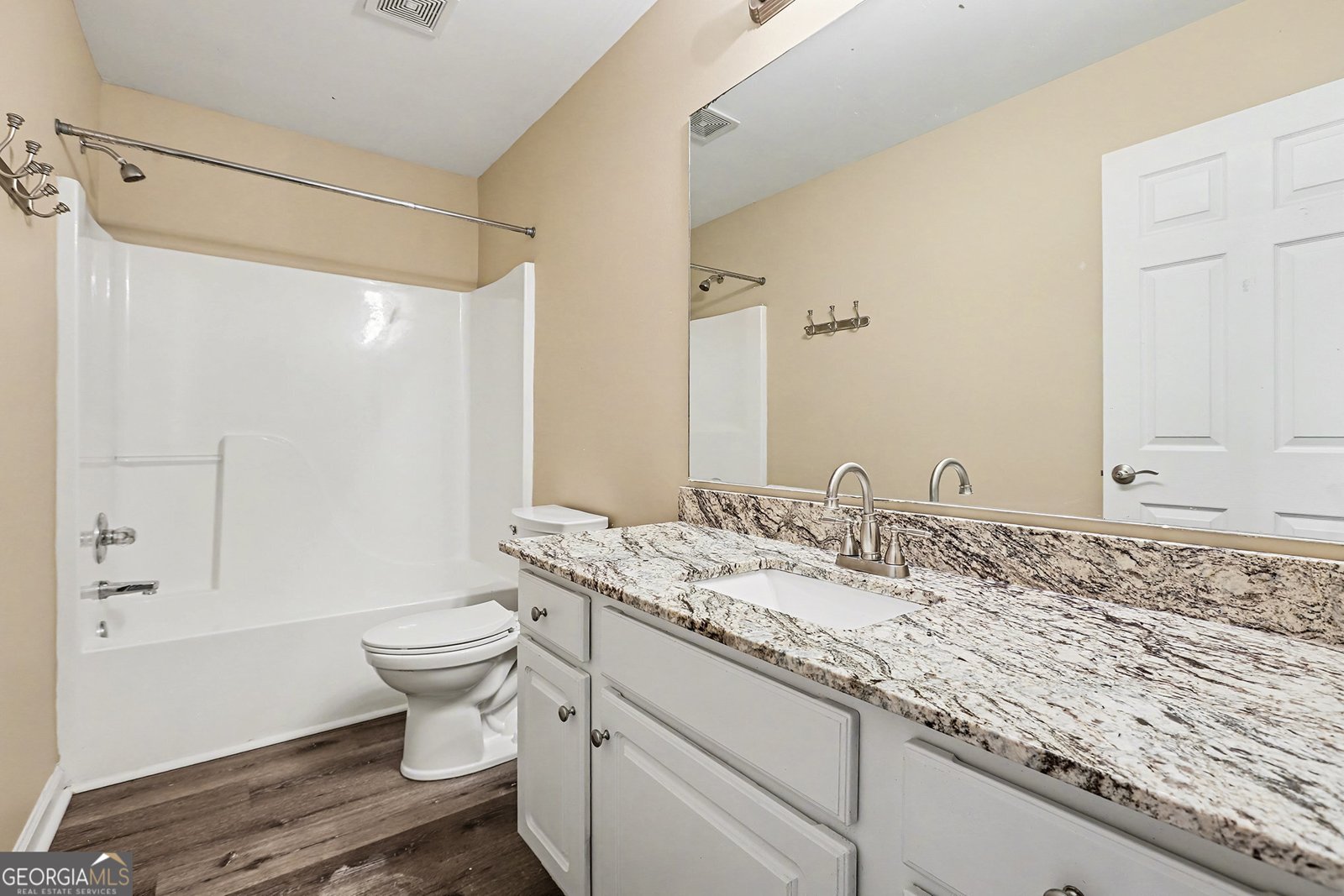 8860 Penbrooke Court Cumming - Photo 24