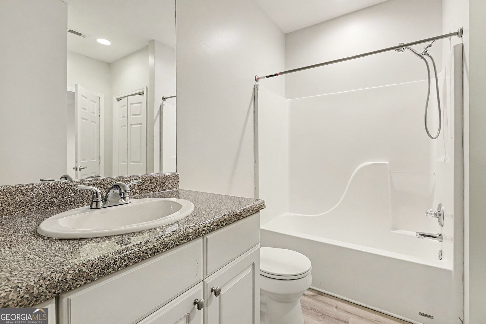 8860 Penbrooke Court Cumming - Photo 34