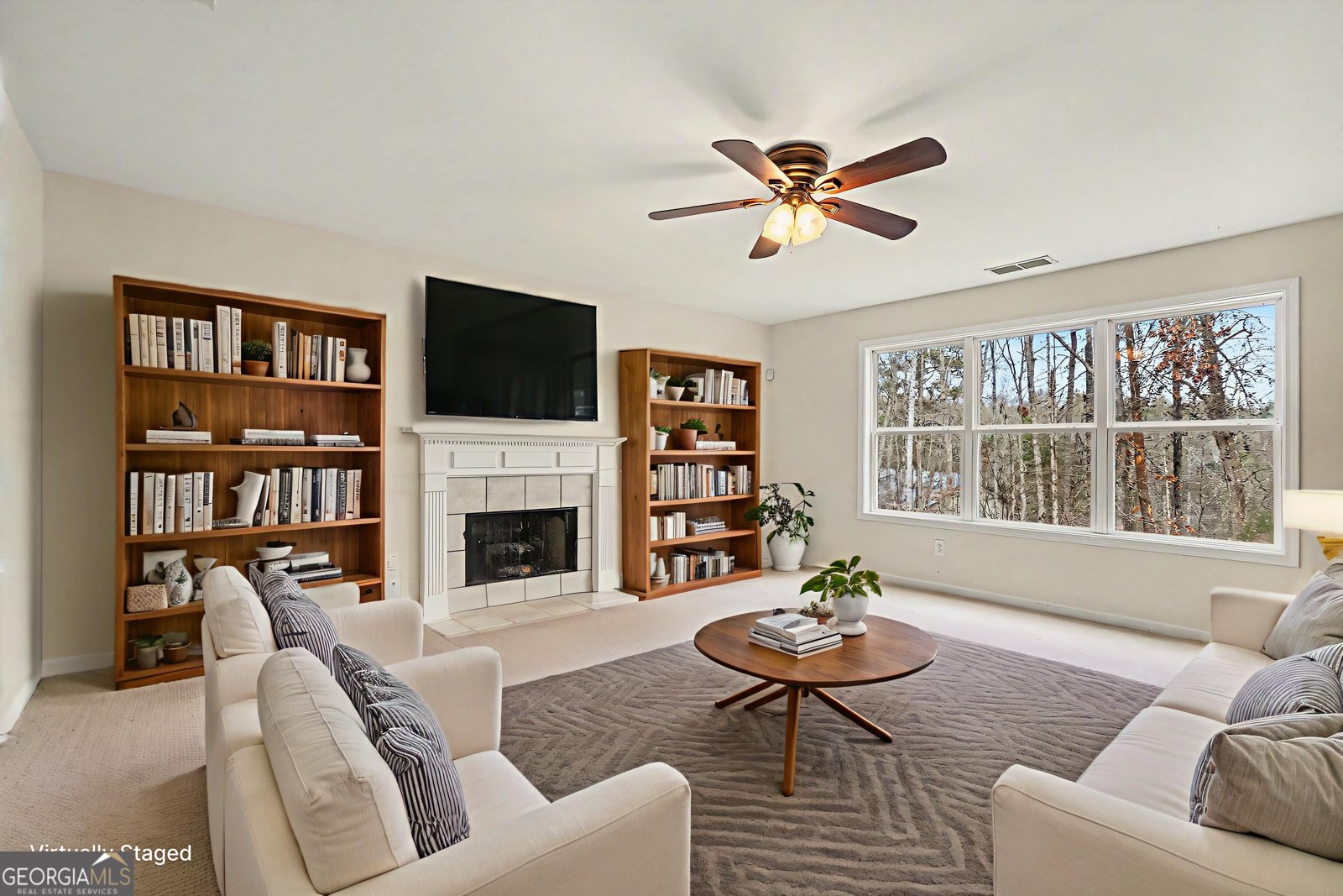 8860 Penbrooke Court Cumming - Photo 7