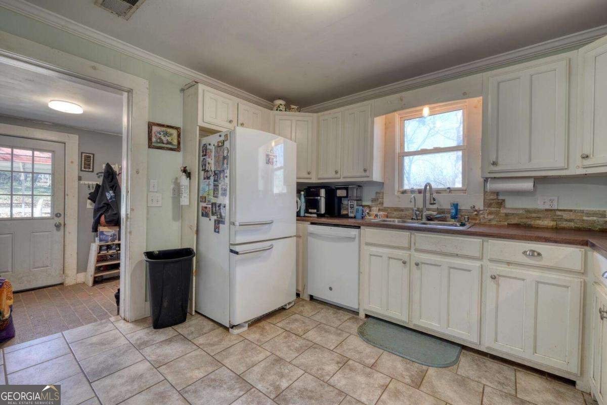 760 Kingtown Street Blue Ridge - Photo 11