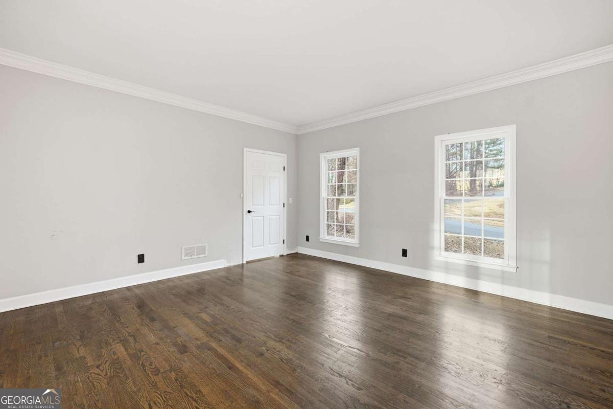 302 Mosswood Court Woodstock - Photo 14