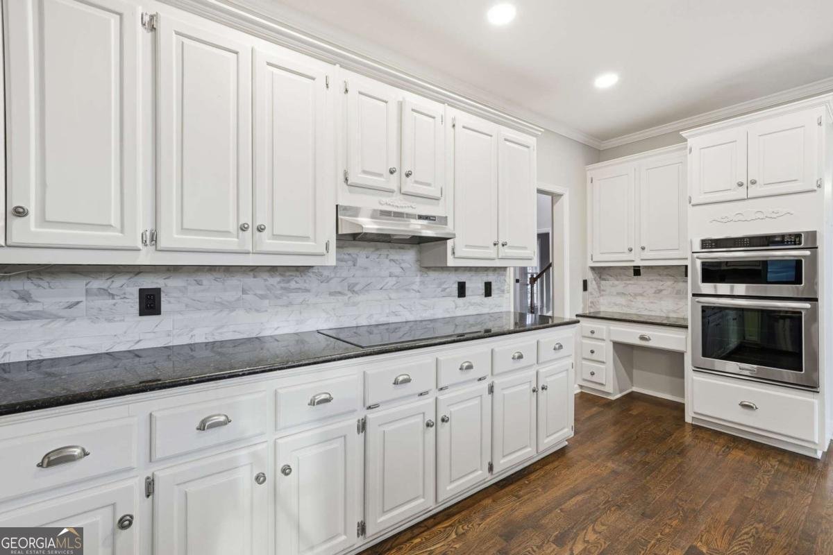 302 Mosswood Court Woodstock - Photo 19