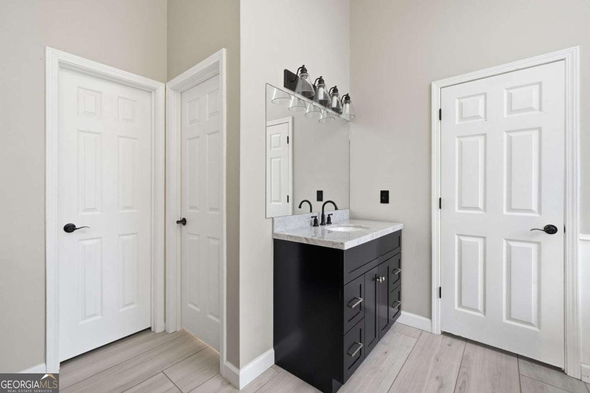 302 Mosswood Court Woodstock - Photo 32