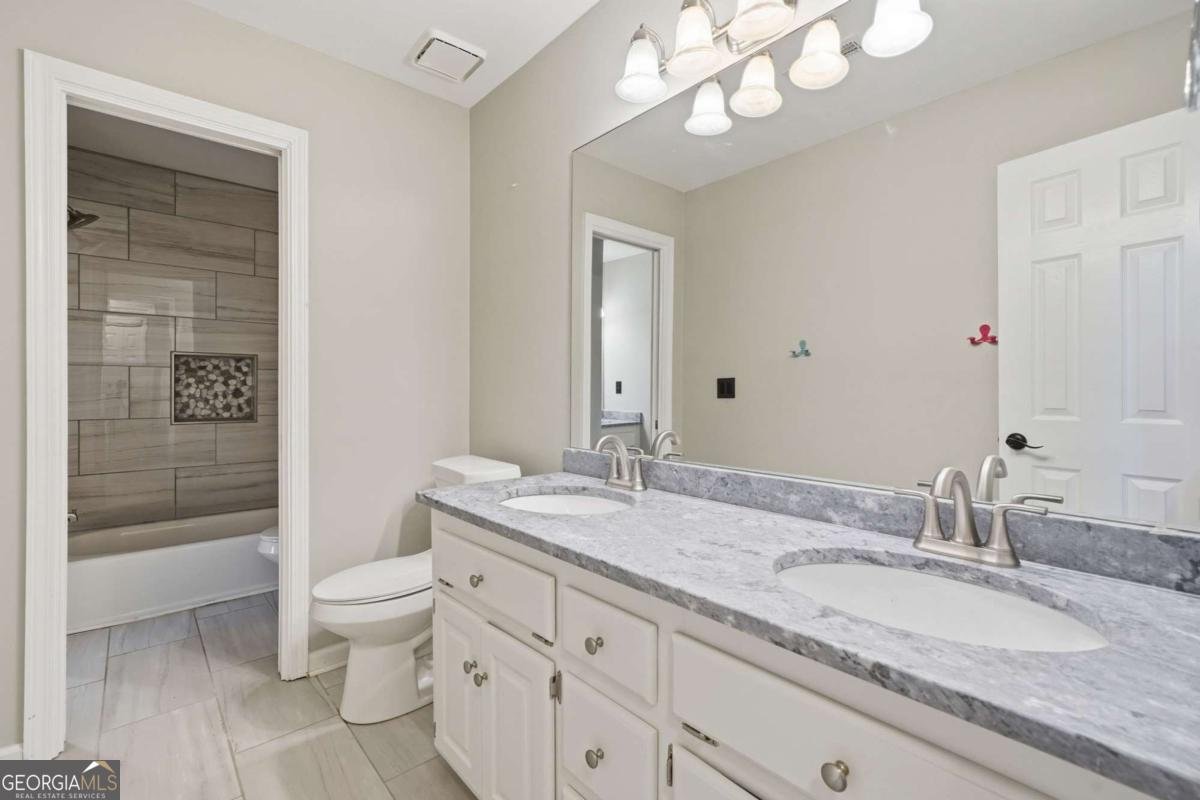 302 Mosswood Court Woodstock - Photo 38