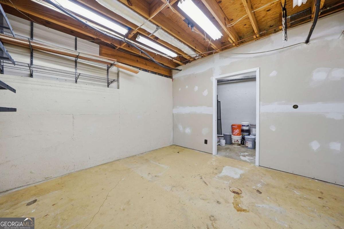 302 Mosswood Court Woodstock - Photo 48