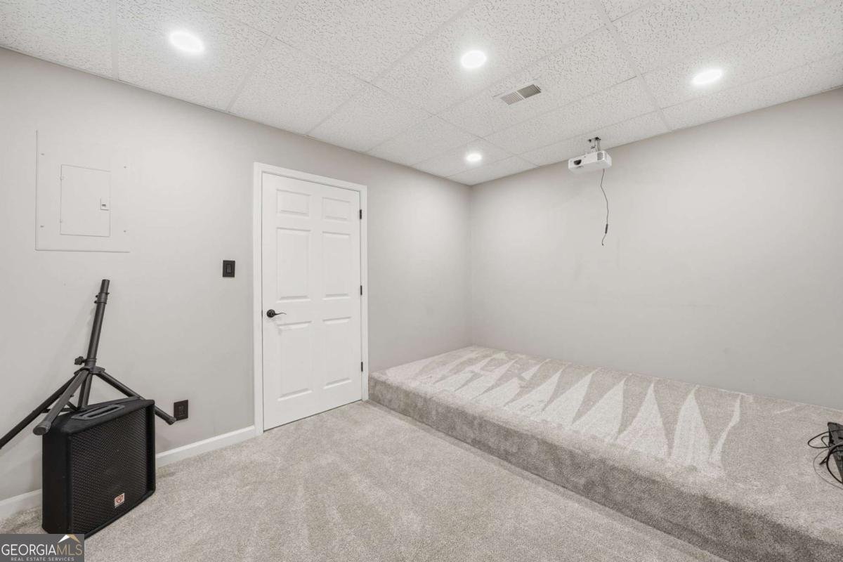 302 Mosswood Court Woodstock - Photo 51