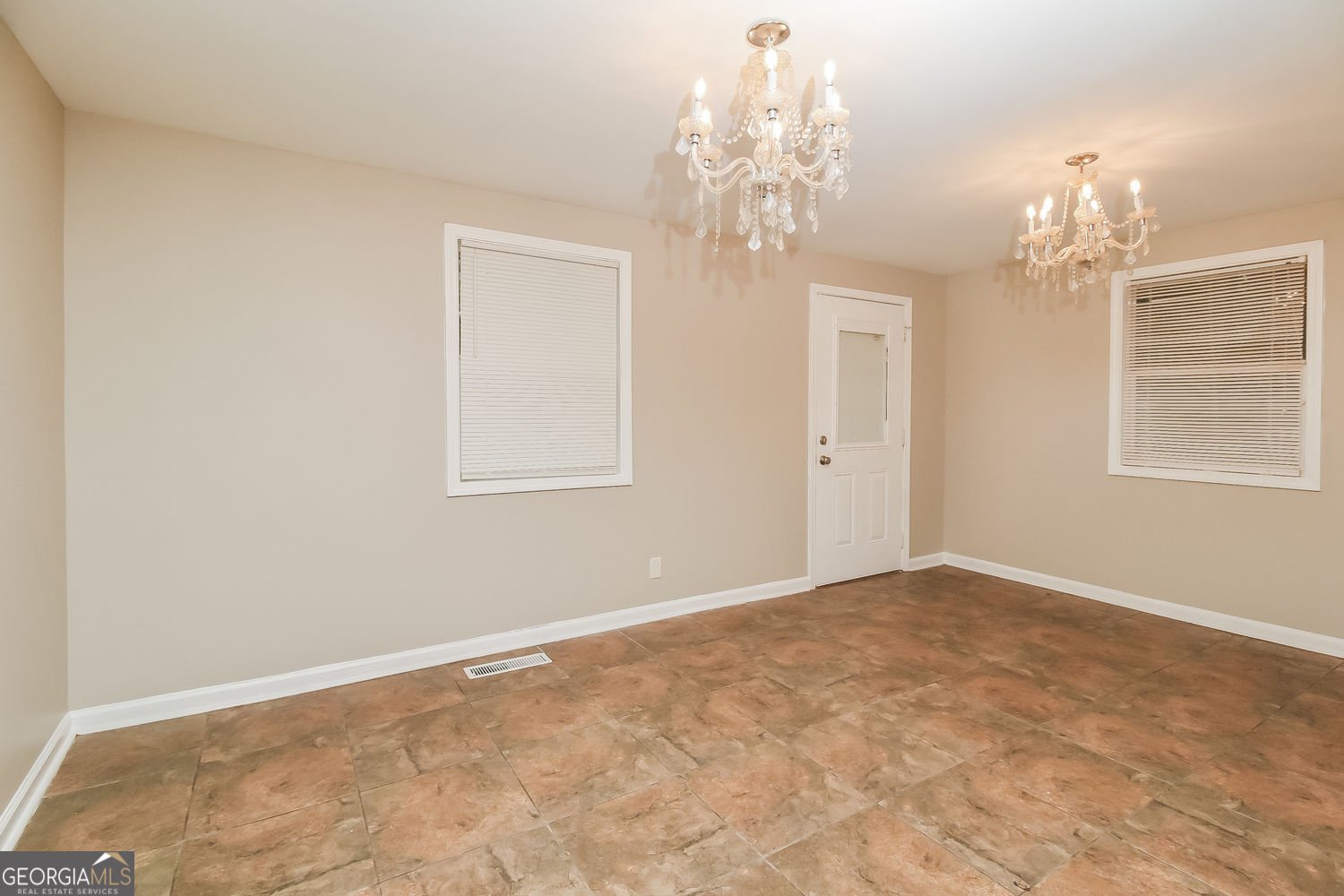 4636 Hamlet Walk Conyers - Photo 7