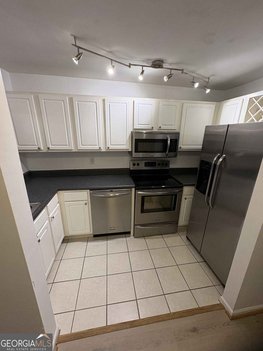 3655 Habersham Road Atlanta - Photo 8