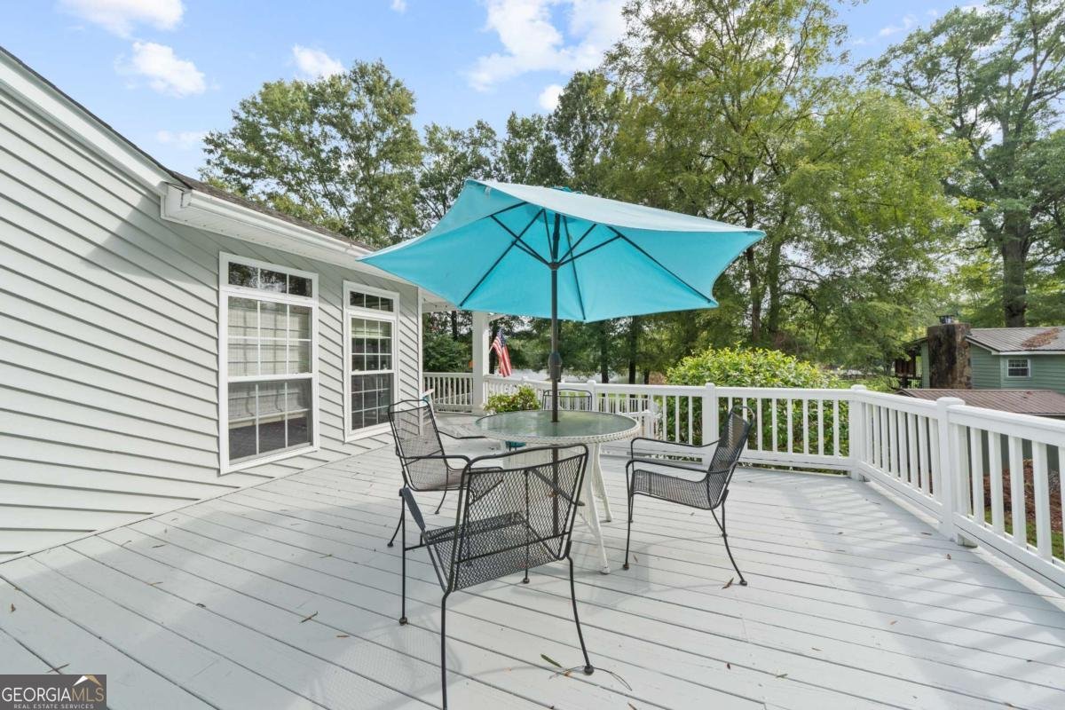 221 Commodore Dr Milledgeville - Photo 30