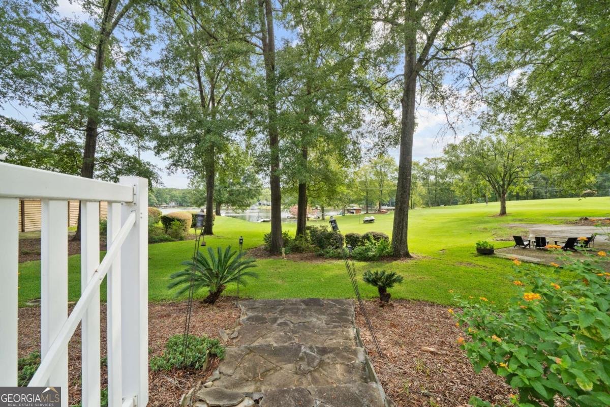 221 Commodore Dr Milledgeville - Photo 35