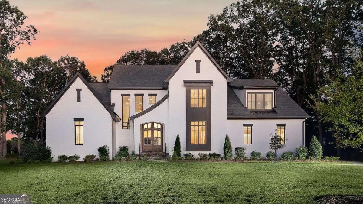 650 East Lake Drive Gainesville - Photo 6