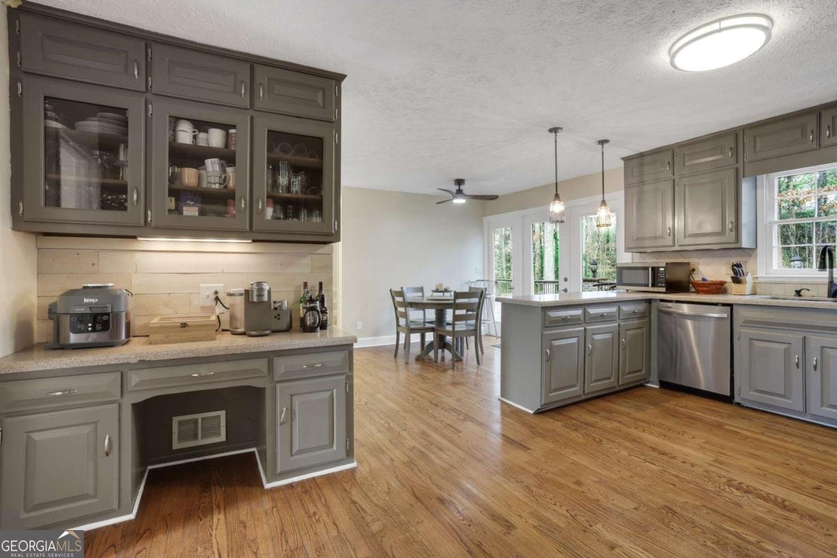 1514 Howell Highlands Drive Tucker - Photo 11