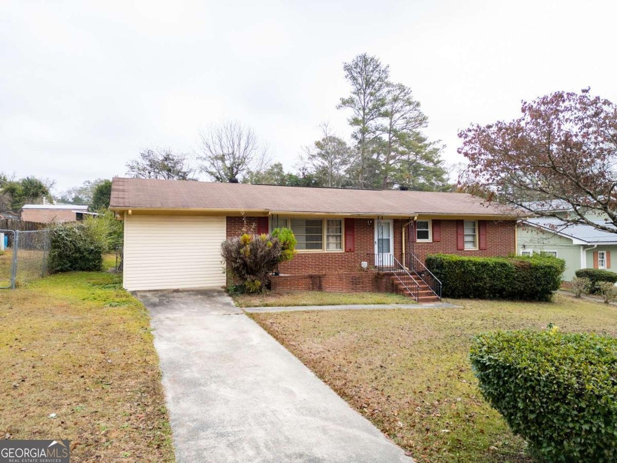2721 Kensington Place Macon - Photo 32