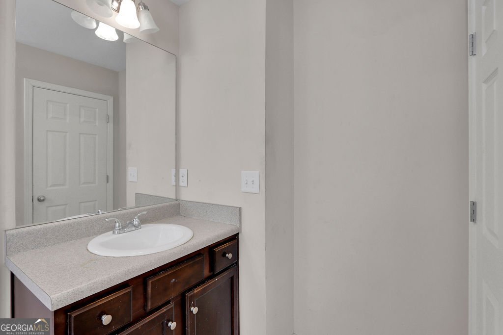 5642 Elwood Circle Flowery Branch - Photo 24